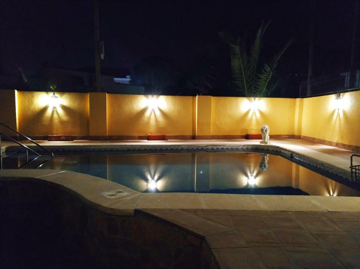 Villa La Jara El Puerto de Santa María Εξωτερικό φωτογραφία